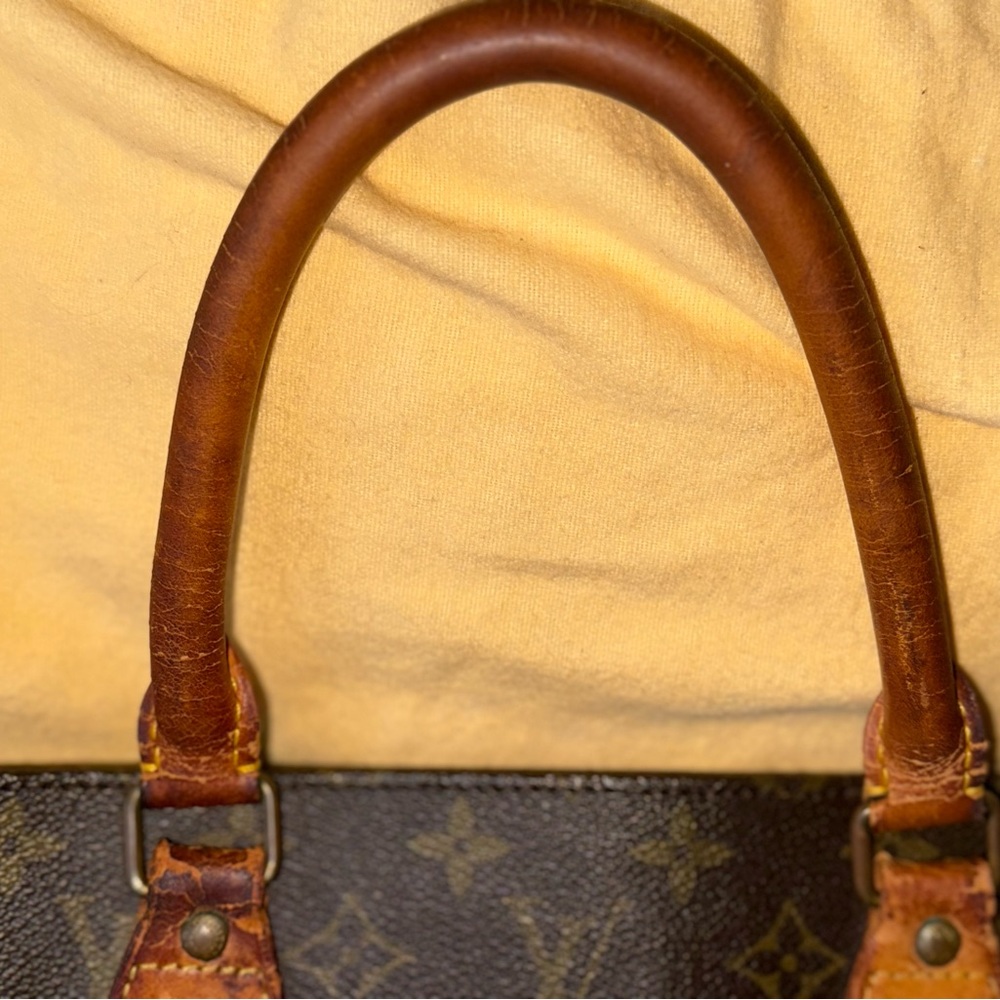 Louis Vuitton Sac Plat with COA - Picture 7 of 8